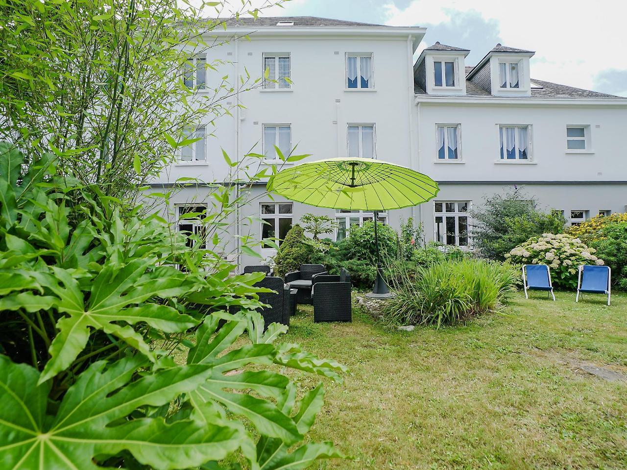 Hotel Spa De La Citadelle Lorient 포트루이스 외부 사진