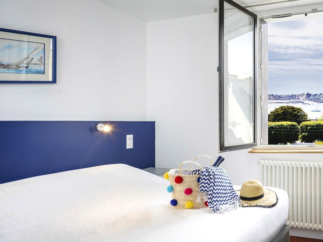 Hotel Spa De La Citadelle Lorient 포트루이스 외부 사진