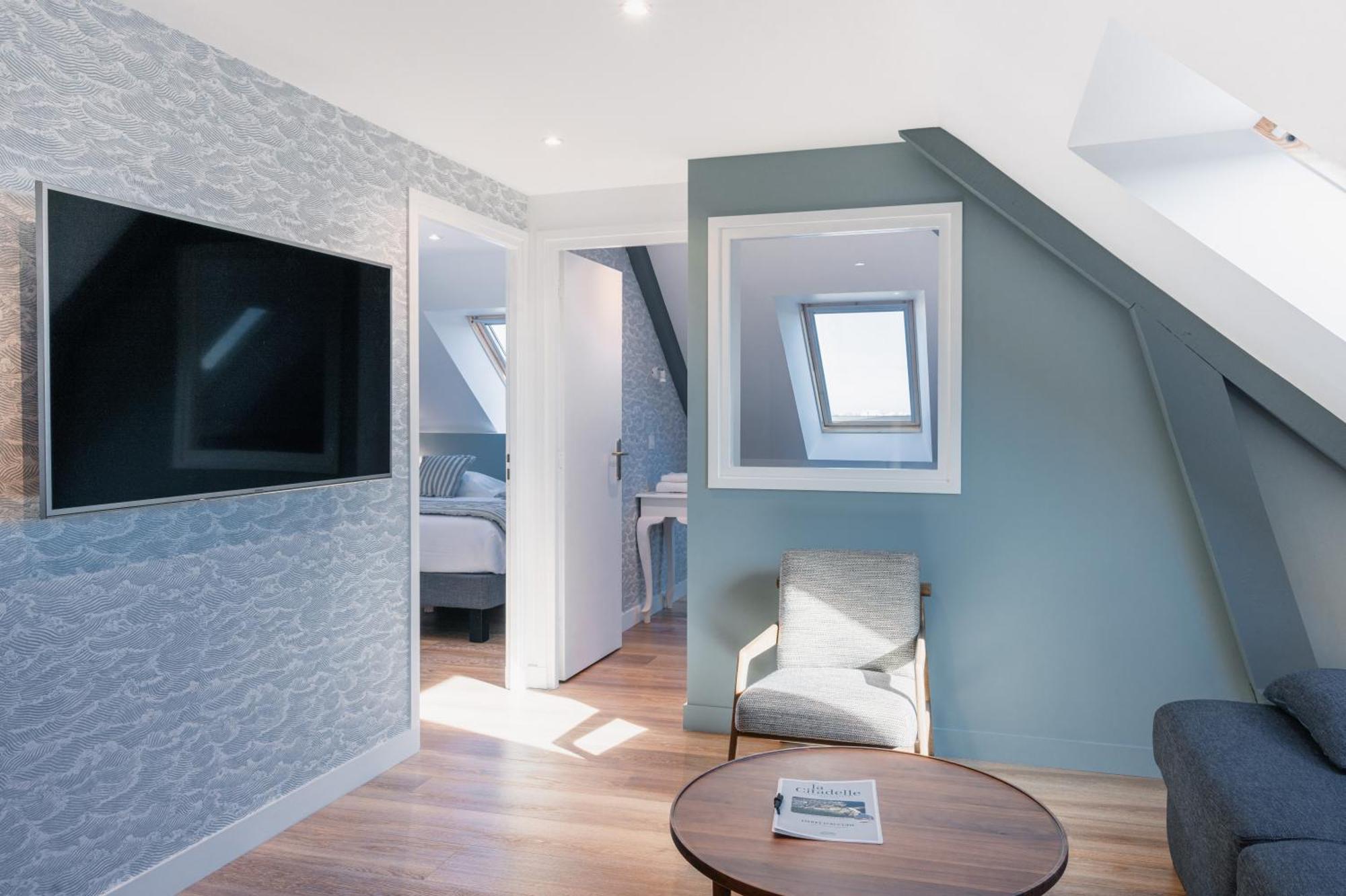 Hotel Spa De La Citadelle Lorient 포트루이스 외부 사진