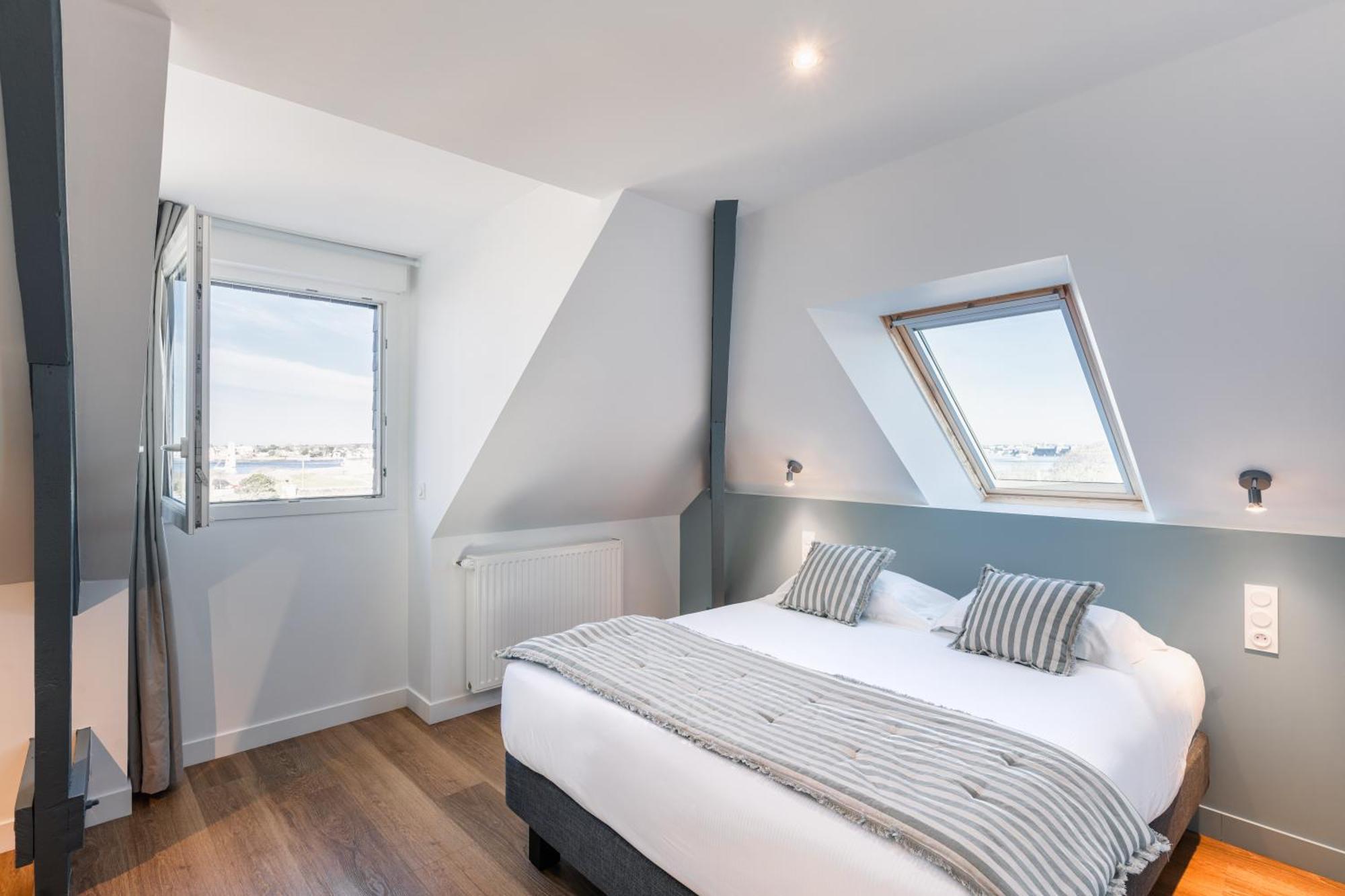 Hotel Spa De La Citadelle Lorient 포트루이스 외부 사진