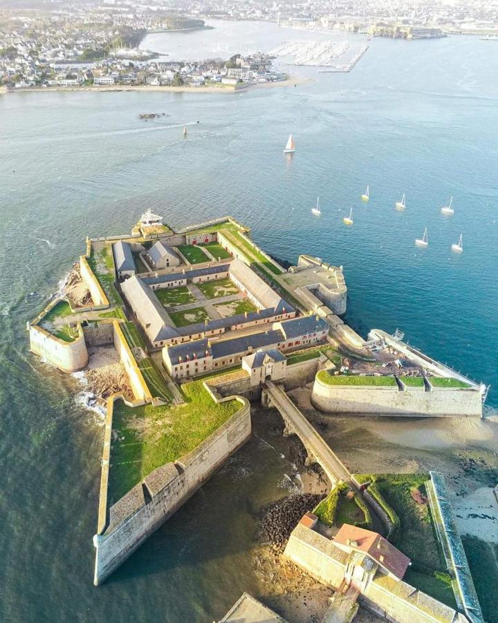 Hotel Spa De La Citadelle Lorient 포트루이스 외부 사진